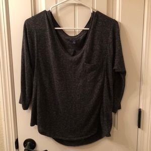 American Eagle Grey Top